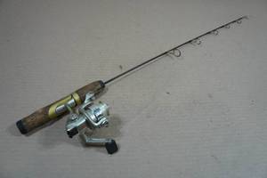 Ice Fishing Pole with Berkley Reel