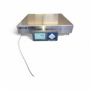 METTLER TOLEDO BC60 Shipping Scale metal frame with 500 percent overload protection, and a graphical display. Connectivity USB, RS-232, and Bluetooth for connection to PCs and shipping software