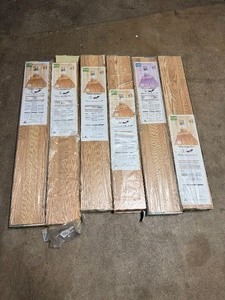 Lot of 120 Sq. Ft. Laminate Flooring