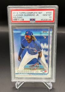 Vladimir Guerrero Jr. RC PSA 10 Gem Mint 2019 Topps #700 Rookie Baseball Card