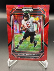 Patrick Mahomes Red Cracked Ice Prizm 2023 Draft Picks #81 Football Card