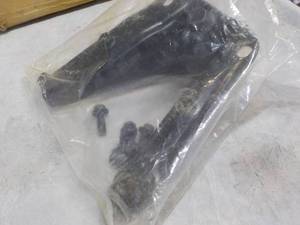 Dorman Shackle Kit...