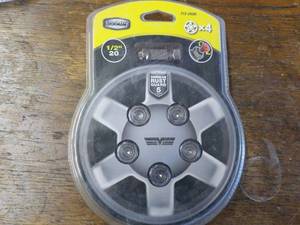 Dorman 20 pcs 12 Lug Nuts...