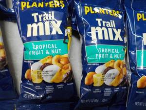 20 Planters 2 oz bags Tropical Frui...