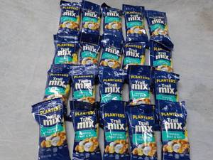 20 Planters 2 oz bags Tropical Frui...