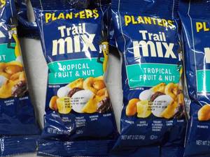 20 Planters 2 oz bags Tropical Frui...