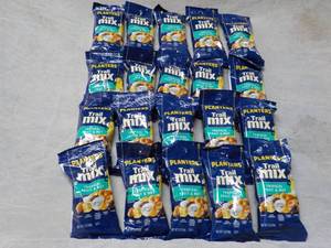 20 Planters 2 oz bags Tropical Frui...