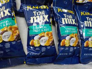 20 Planters 2 oz bags Tropical Frui...