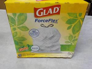 Box of Glad 80 Force Flex 13 Gallon...