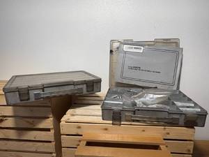 Stewart Warner Flexible Shaft Kits in Handled Cases - Kit #82576 Many Parts Kit #82575 Contains Few Parts