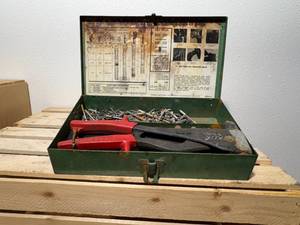 Marson Klik Fast No. 200 Kit HP-2 Riveter and Rivets