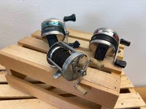 3 Fishing Reels