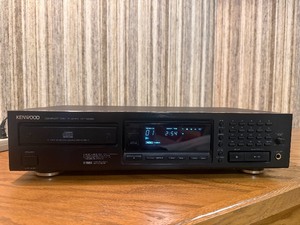 Vintage Kenwood compact disc player, specifically model DP-3020.Works as should 