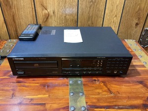 Working -Pioneer PD-6700 Compact Disc Player with Remote