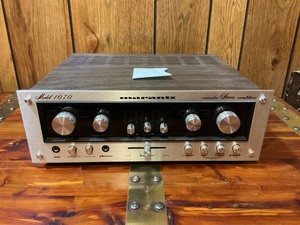 Works as should -Vintage Marantz Model 1070 Stereo Amplifier
