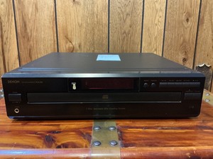 Denon DCM-280 5-Disc CD Changer- works as should