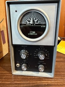 This device is a Conn Strobotuner ST-11, a highly accurate vintage strobe tuning device from the 1970s New