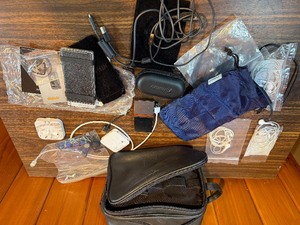 Oppo HA-2 SE headphone amplifier plus various ear buds and bag