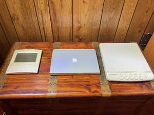 Vintage Apple Laptop, Digital Memo Board & Interex Surge Suppressor Lot