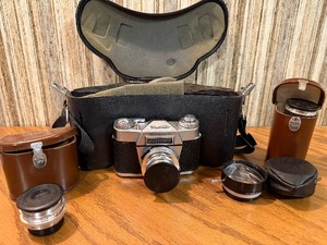 Voigtlnder Bessamatic SLR camera Bundle