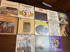 Brahms, Johann Strauss, Beethoven, Bernstein, and selections performed by the New York Philharmonic and Philadelphia Orchestra.