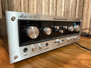 Works as should includes ,like new owners manual -Vintage Marantz Model 1070 Stereo Amplifier