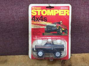 Vintage STOMPER 4x4 On Card! 850/860 Schaper 1980