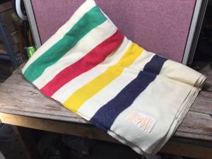 AMAZING HUDSONS BAY 6 PointQueen Size 100% Wool Blanket