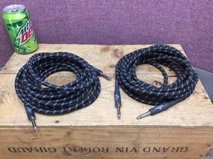 (2) FENDER GuitarAmp Cables