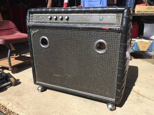 Vintage KUSTOM CHARGER 28B - Guitar Amplifier Project