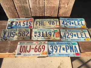 (8) Retired MinnesotaWisc License Plates