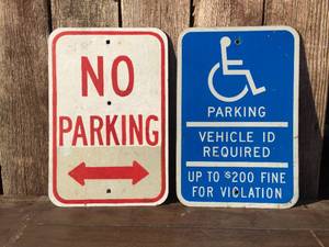 NO PARKINGHANDICAP PARKING - Metal Sign 12 x 18