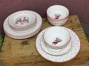 CAMPBELL SOUP Kids Plates - Bowls - by Gibson