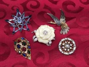 (5) Brooch Pins - Including NOLAN MILLER - Cream Rose