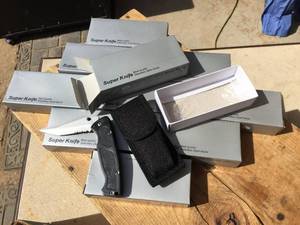 (10) Like New - Super Knife - Handy SizeWith SheathBox