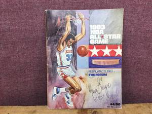 Wow MARVIN GAYE - Autographed 1983 NBA All-Star Game Program