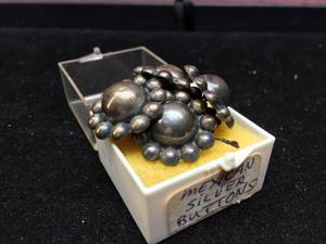 (6) Mexico Silver - Buttons