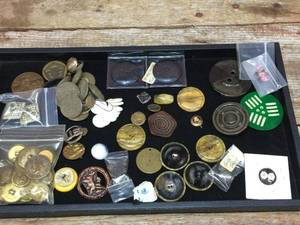 Interesting Vintage PinsButtons - Skelly Captain Midnight