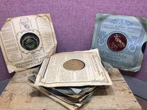 Stack of Antique Classic 33s - Victor - Harmony - Lots of Classical