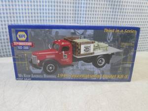 (EC1) Vintage 2000 First Gear 1949 ...