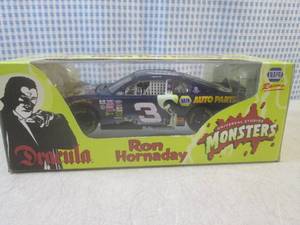 (CS) Action Ron Hornaday Nascar 200...