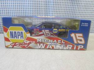 (CSB) Action Michael Waltrip Napa R...