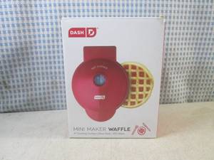 (EC1) New Dash Mini Waffle Maker...