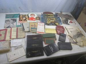 (EW3) Large Assortment of Vintage E...