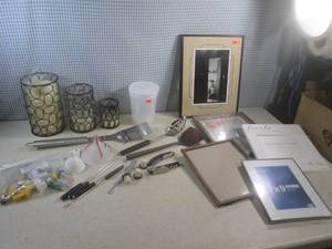 (F-0) 3-Piece Candles, Picture Fram...