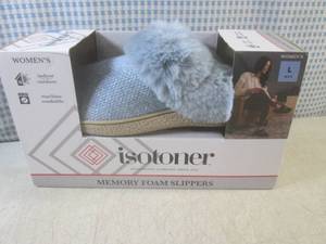 (CSB) Pair of Womens Isotoners Mem...
