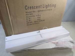 (EW5) Case of 6 Crescent Lighting U...
