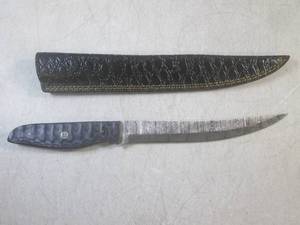 (FS) 13 34 Fixed Blade Damascus K...