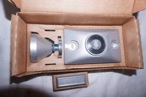 (7ct) NEW Electromagnetic Door Holders