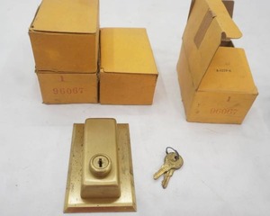 NEW (4ct) Lock wkeys. Brass